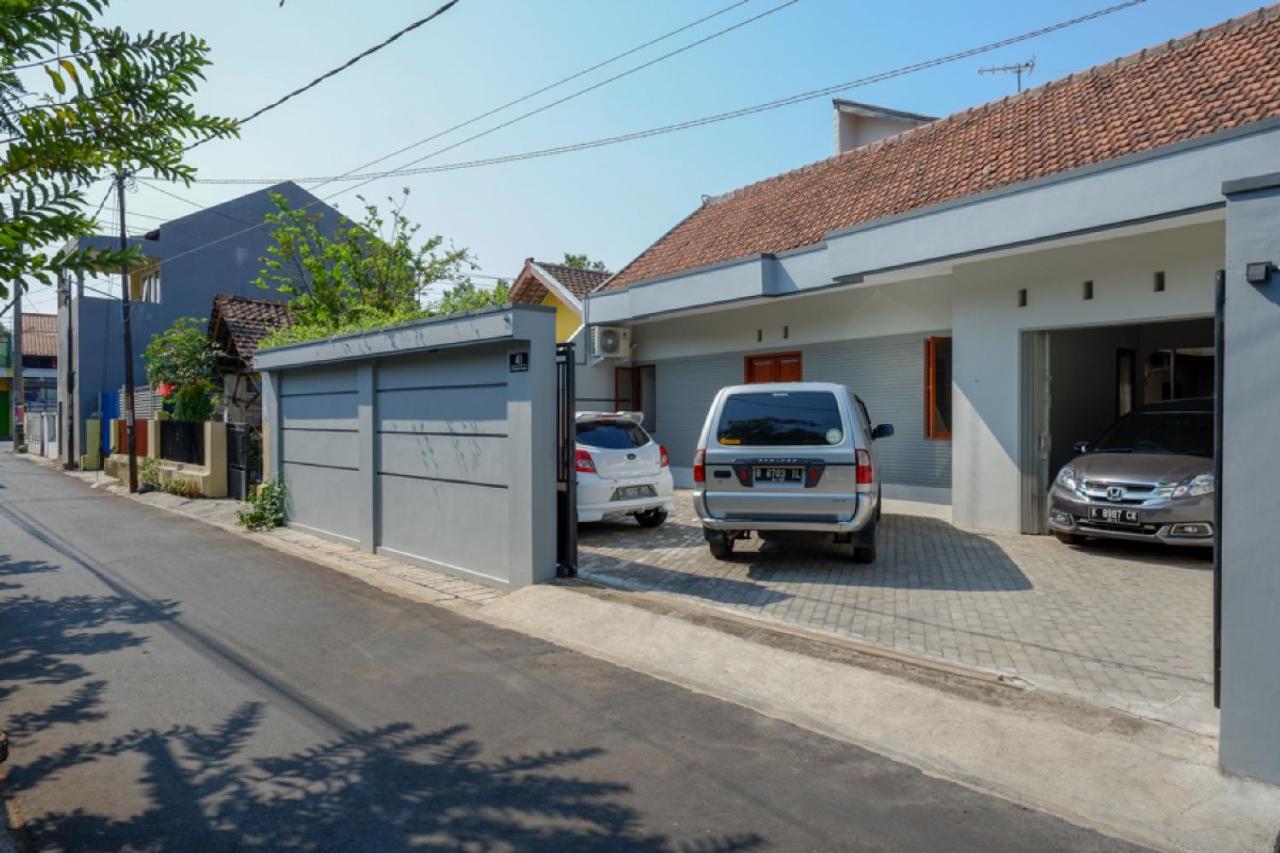 Reddoorz Near Alun Alun 2 Kudus